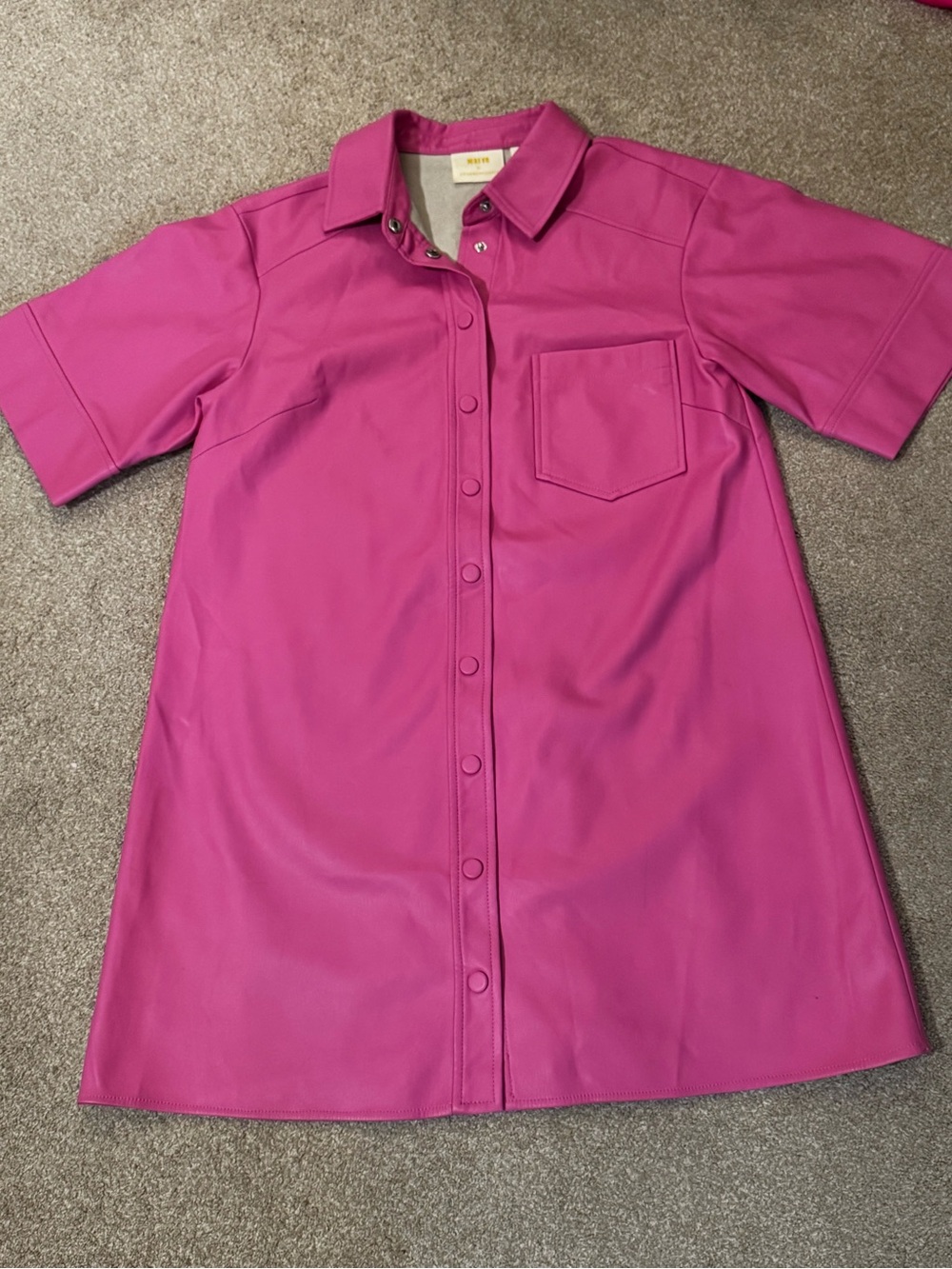 Womenβs Short-Sleeve Button-Front Leather Dress